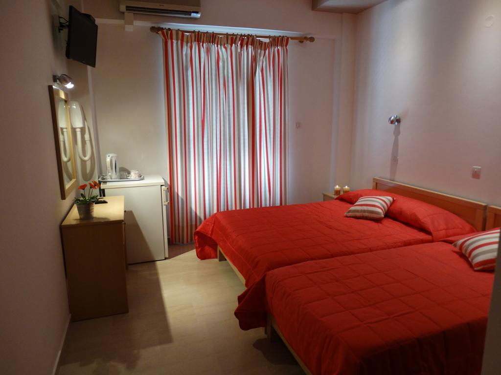 Dassia Beach Pension Extérieur photo